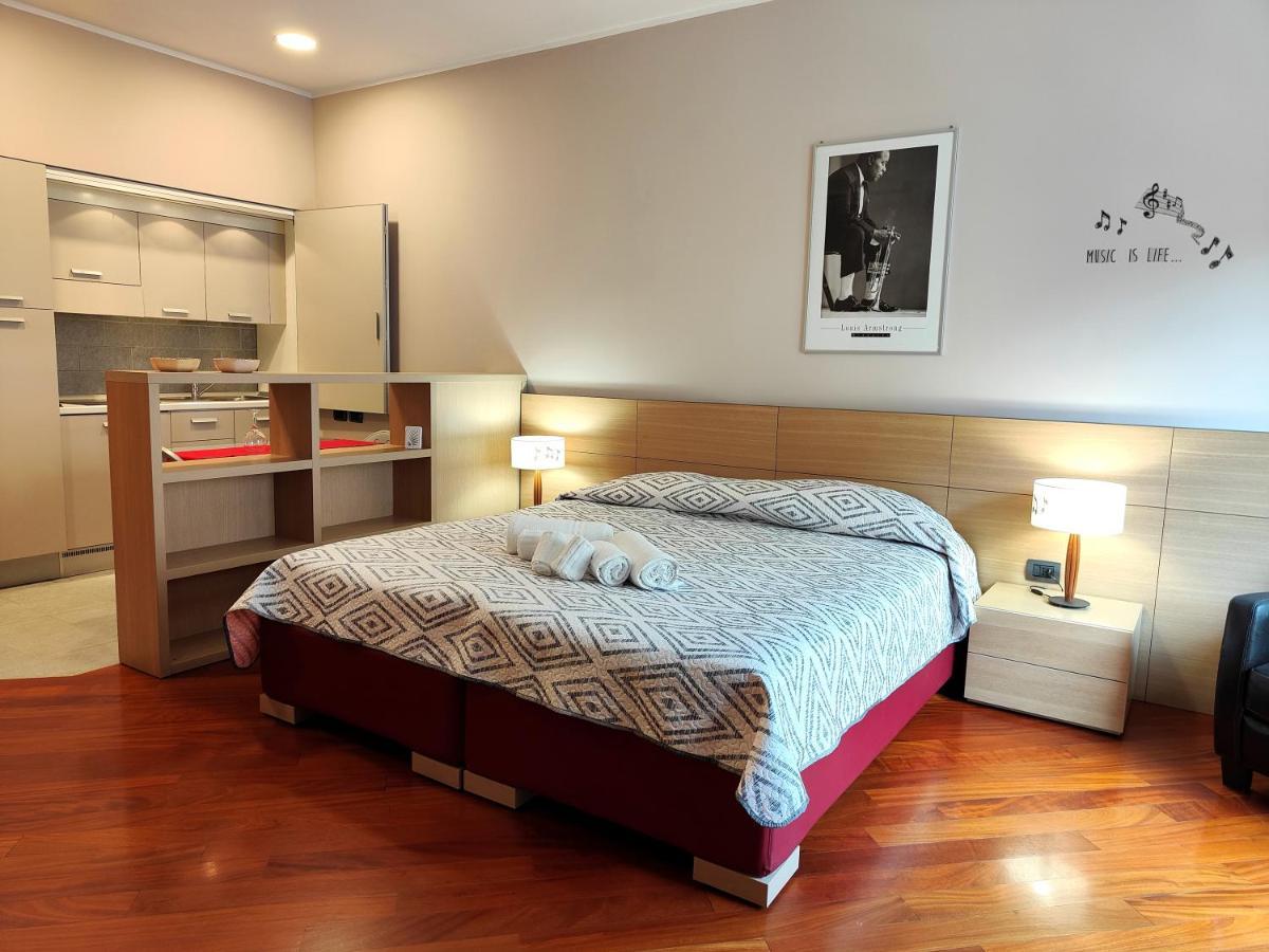 Appartement Hostdomus - Fine Turin