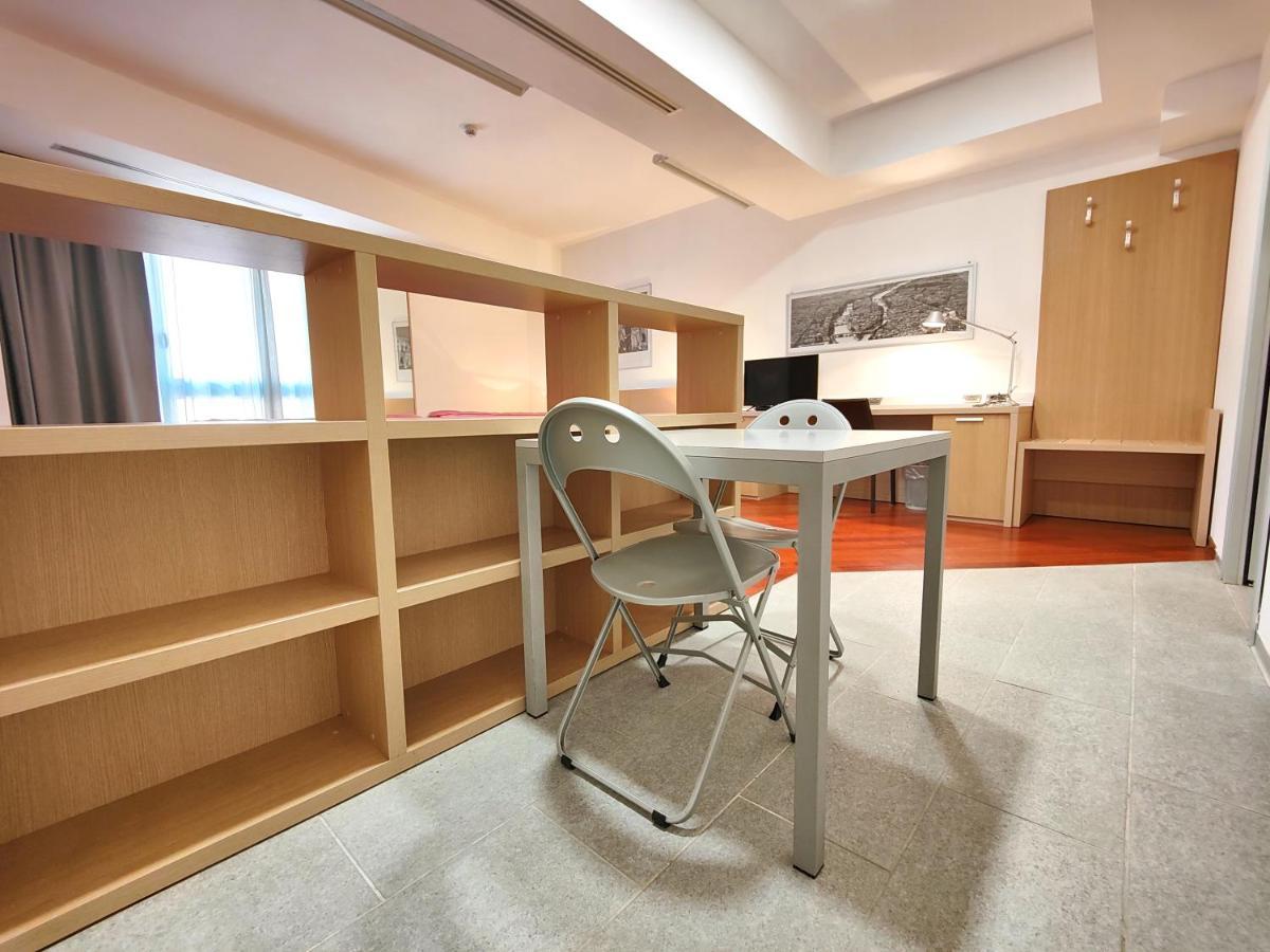 Appartement Hostdomus - Fine *